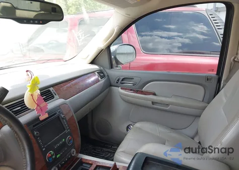 2007 Chevrolet Tahoe Ltz z USA, uszkodzony, nr VIN 1GNFK13027R280166